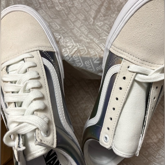 Vans Holographic Iridescent Rainbow Old Skools - Picture 2 of 6